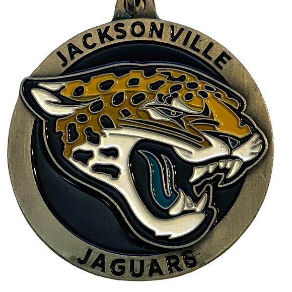 NFL Jacksonville Jaguars Metal Keychain Single Sided Charm Souvenir Collector - Picture 1 of 5